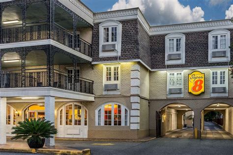 Super 8 by Wyndham New Orleans, New Orleans, USA.